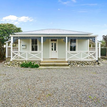 Pendreigh Cottage - Martinborough Holiday Home Экстерьер фото
